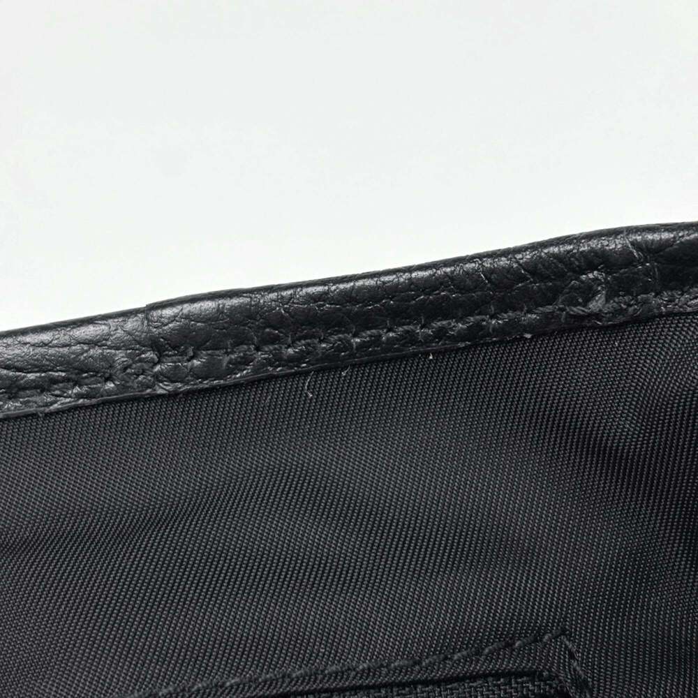 GUCCI Black Messenger Shoulder Bag - Picture 6 of 7